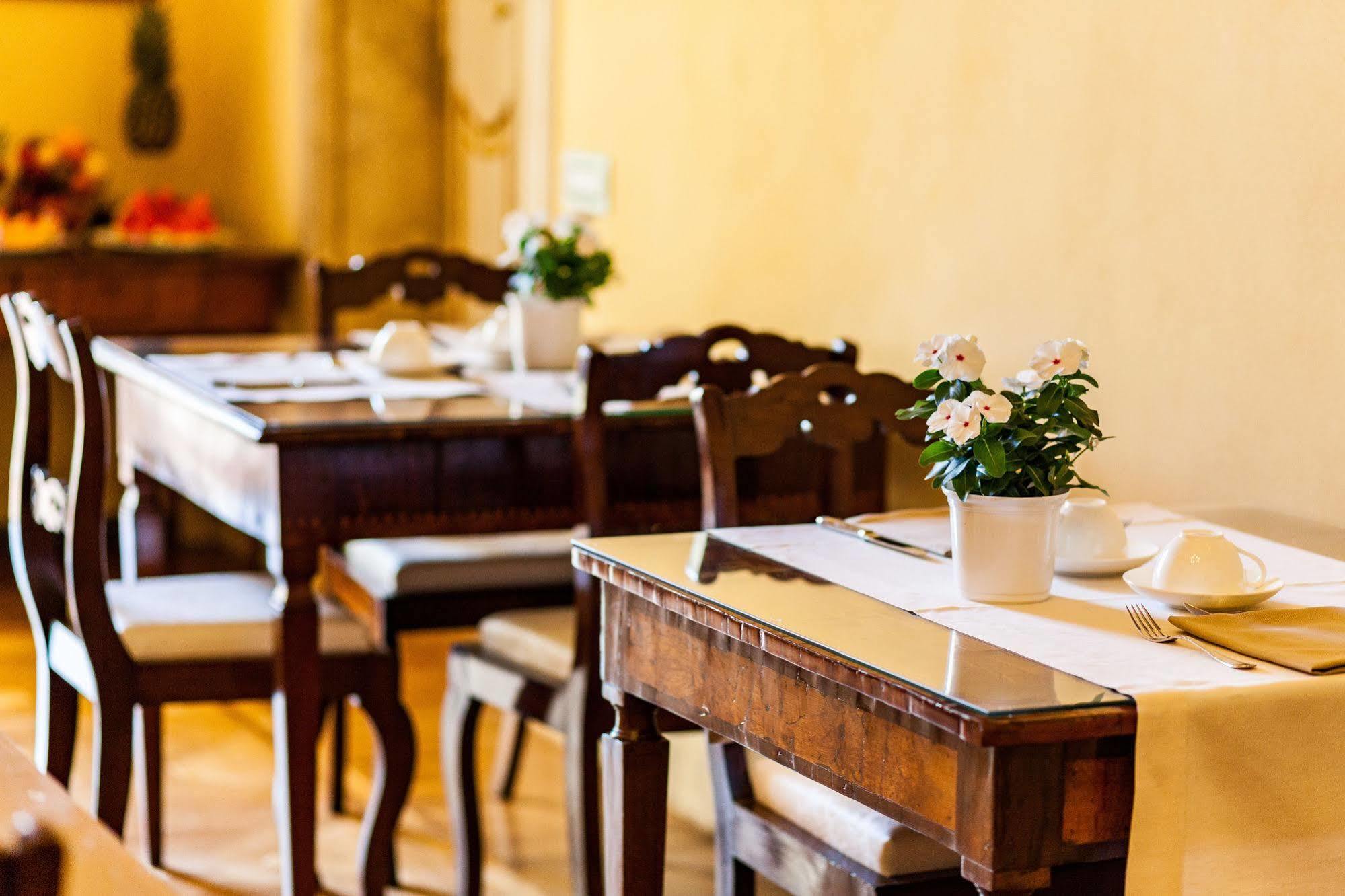 Relais Degli Angeli Residenza D'Epoca Bed and Breakfast Siena Buitenkant foto